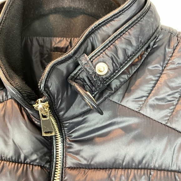 Love Tree Puffer Vest Sz Small Black Nylon Zip Up Stretch Side Panels - Picture 4 of 12